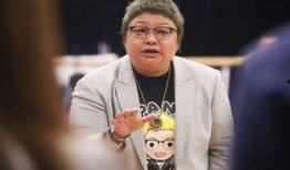 娱乐吃瓜小将韩红,娱乐圈的吃瓜小将，揭秘明星幕后故事