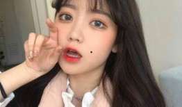 抖音网红吃瓜漂亮女主