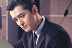 胡歌亲弟弟爆料了吗视频,揭秘明星家庭背后的故事