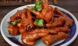 香辣鸡爪爆料怎么做的视频,香辣诱人，美味升级