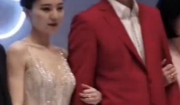 吃瓜网红订婚视频,网红情侣甜蜜订婚视频曝光，甜蜜瞬间引网友热议