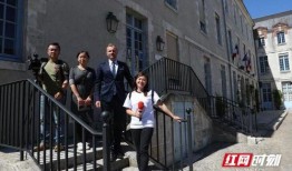 西湖地铁爆料事件视频播放,真相与舆论的碰撞