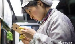 最新爆料深圳富士康,揭秘智能化生产线背后的秘密！”